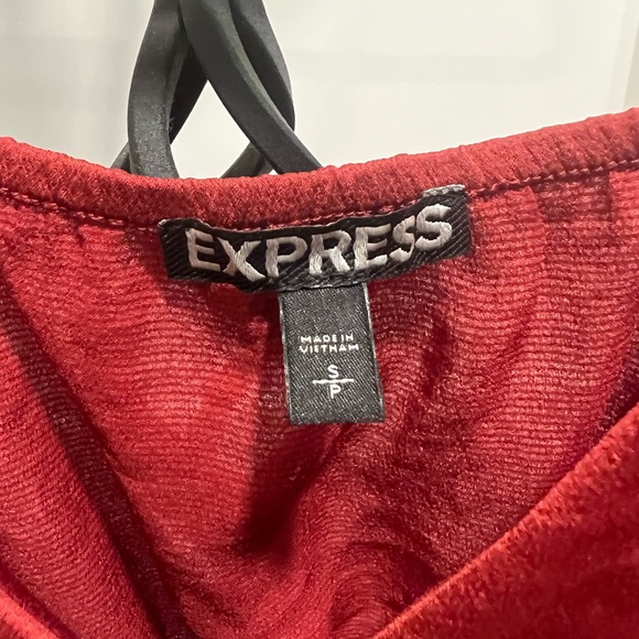 Express spaghetti strap top - Picture 2 of 2